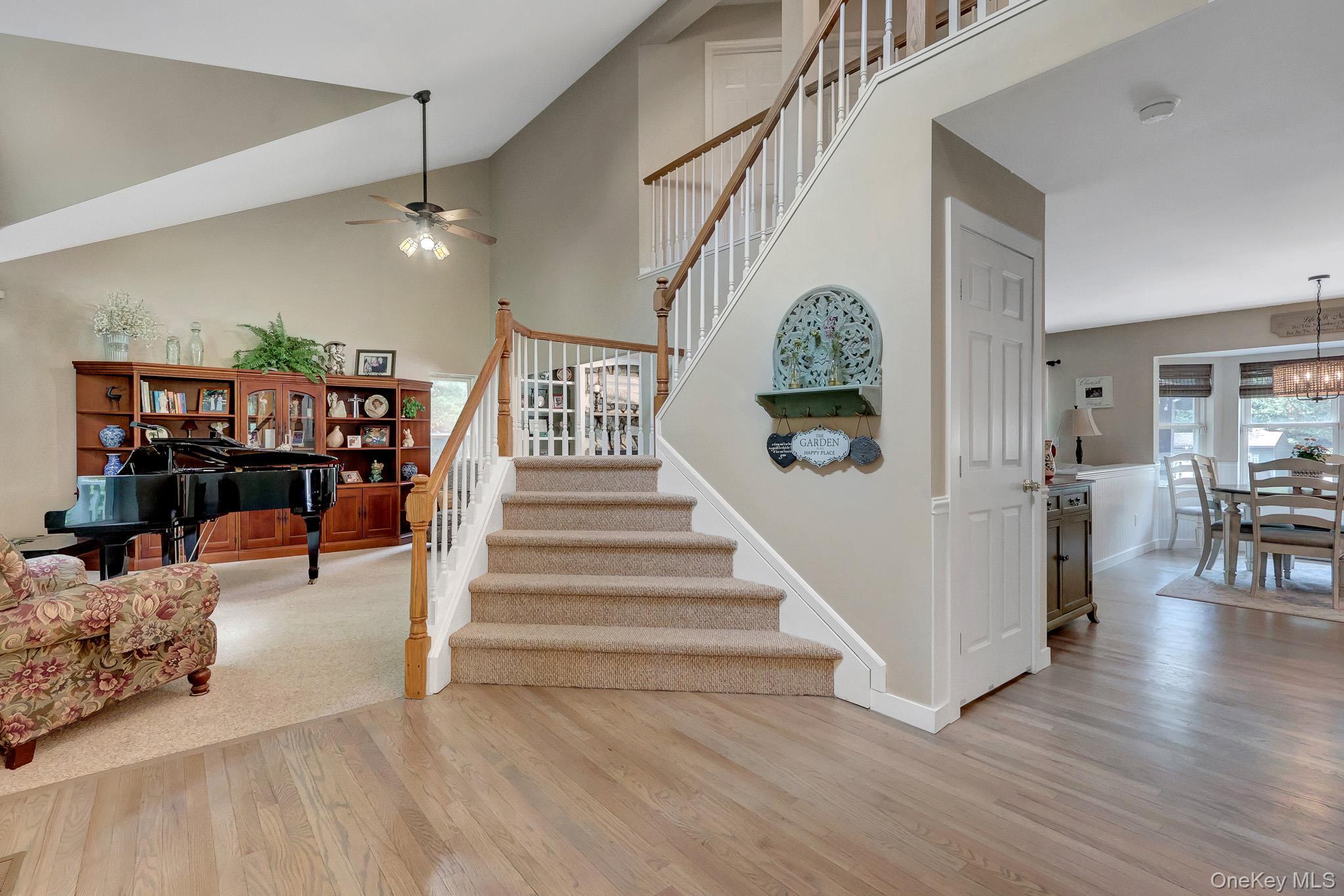 Single Family Apple Lane Suffolk County, NY 11792, MLS-1030183-7