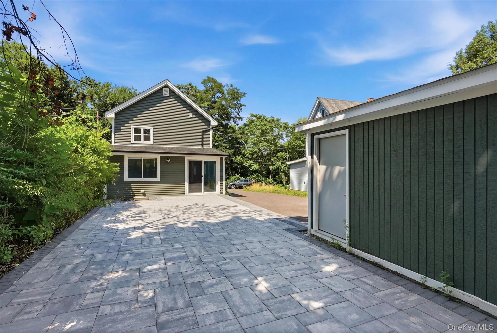 Single Family Railroad Avenue Ulster County, NY 12401, MLS-1030218-22