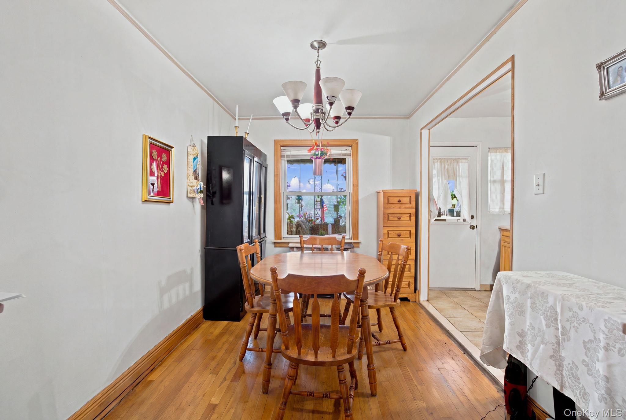 Single Family 26th Street Queens, NY 11105, MLS-1030220-6