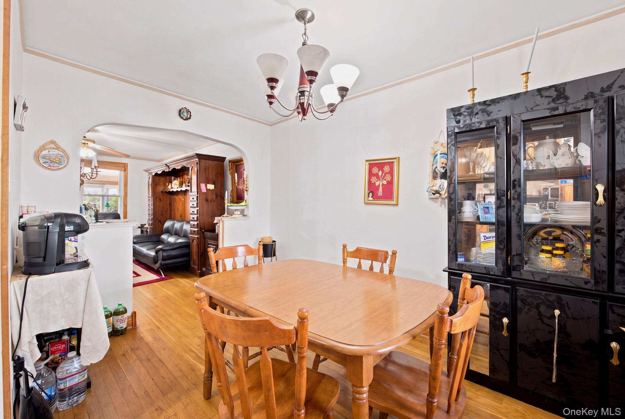 Single Family 26th Street Queens, NY 11105, MLS-1030220-7