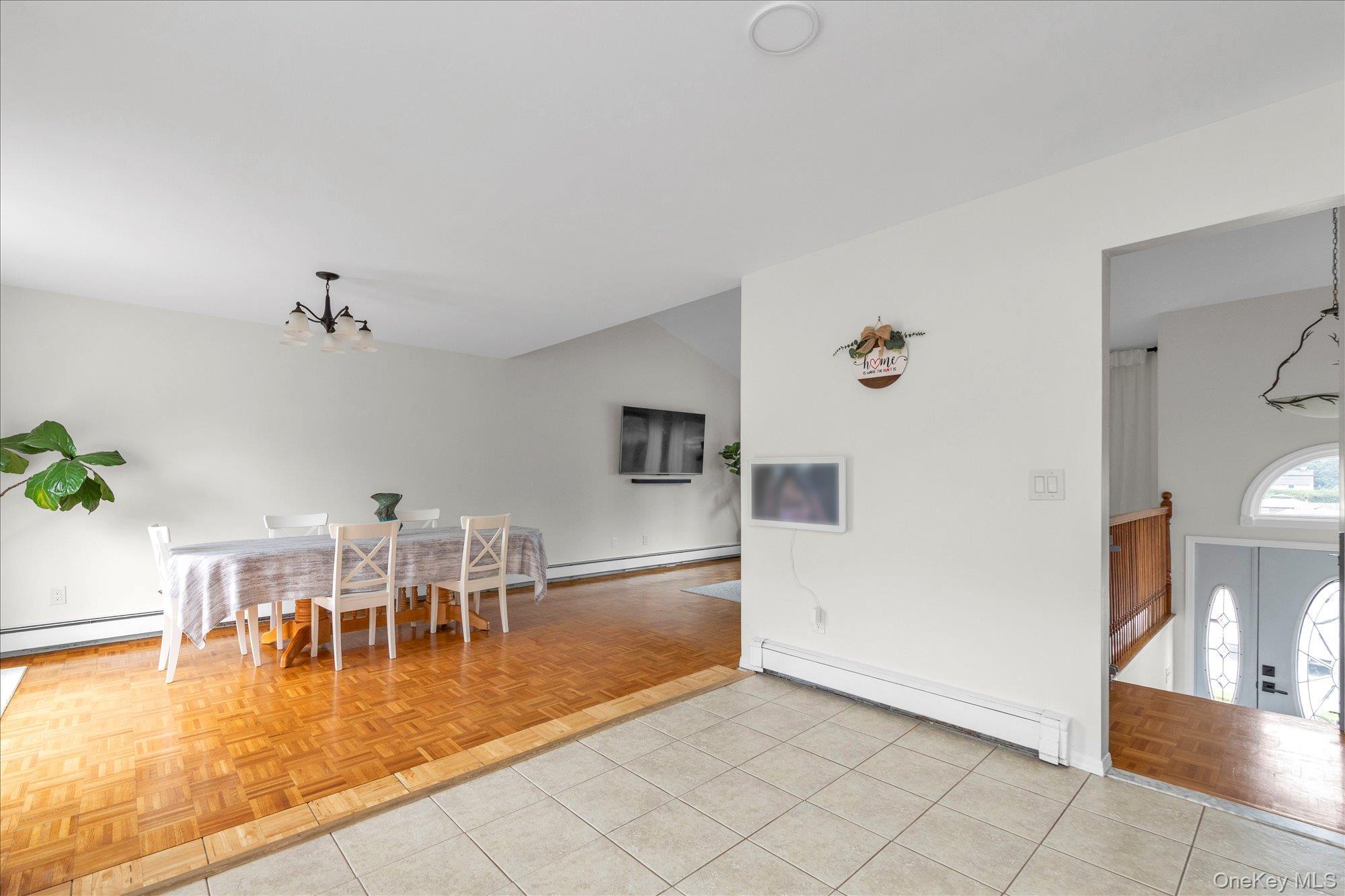 Single Family N Erie Avenue  Suffolk County, NY 11757, MLS-1030232-11