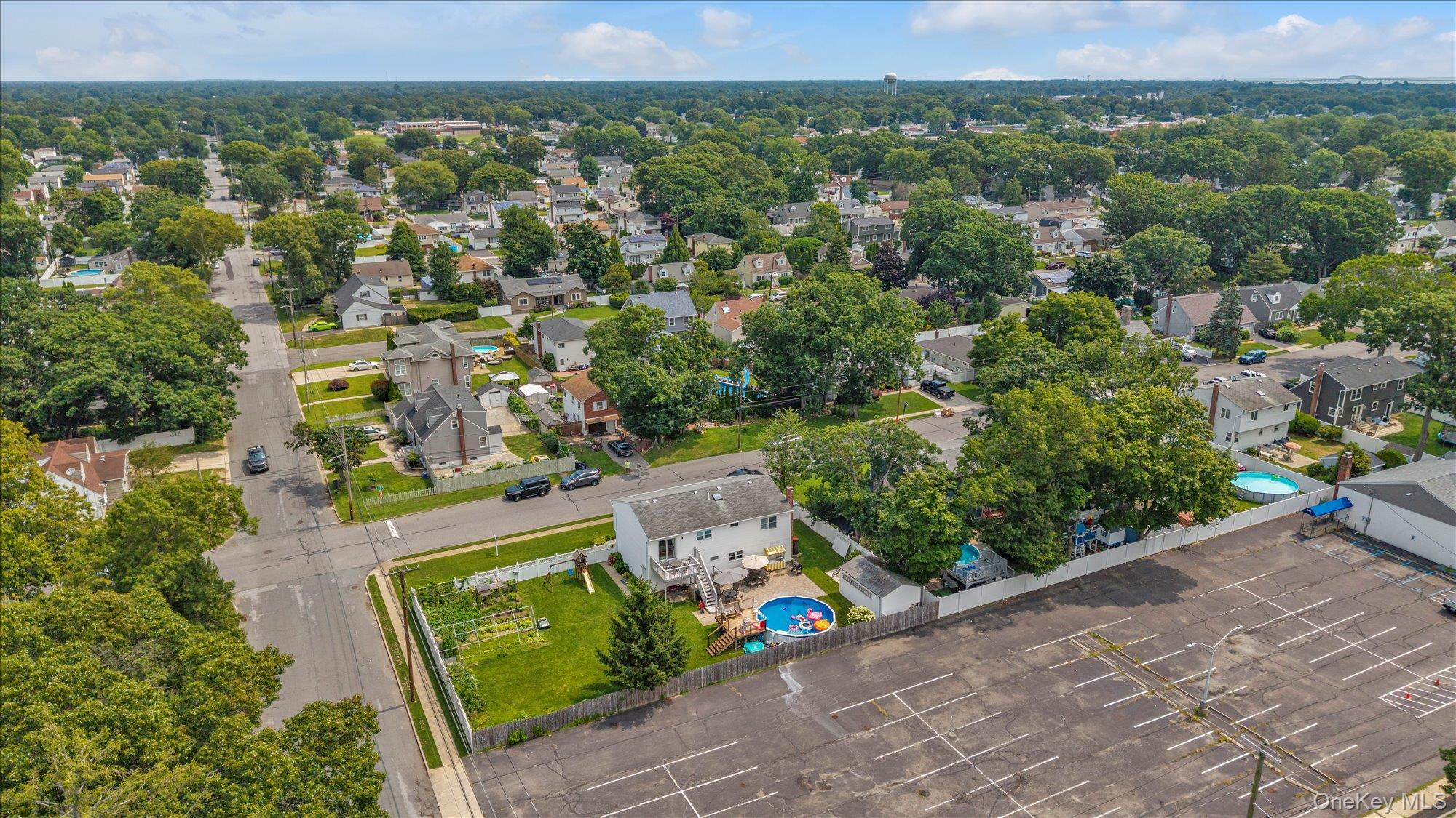 Single Family N Erie Avenue  Suffolk County, NY 11757, MLS-1030232-26
