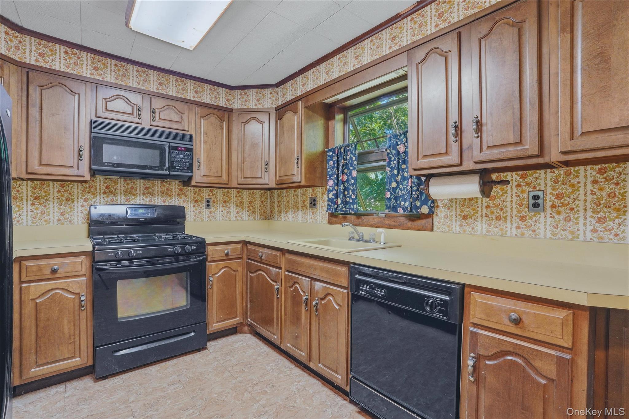 Single Family Horton Road Westchester County, NY 10547, MLS-1030234-10