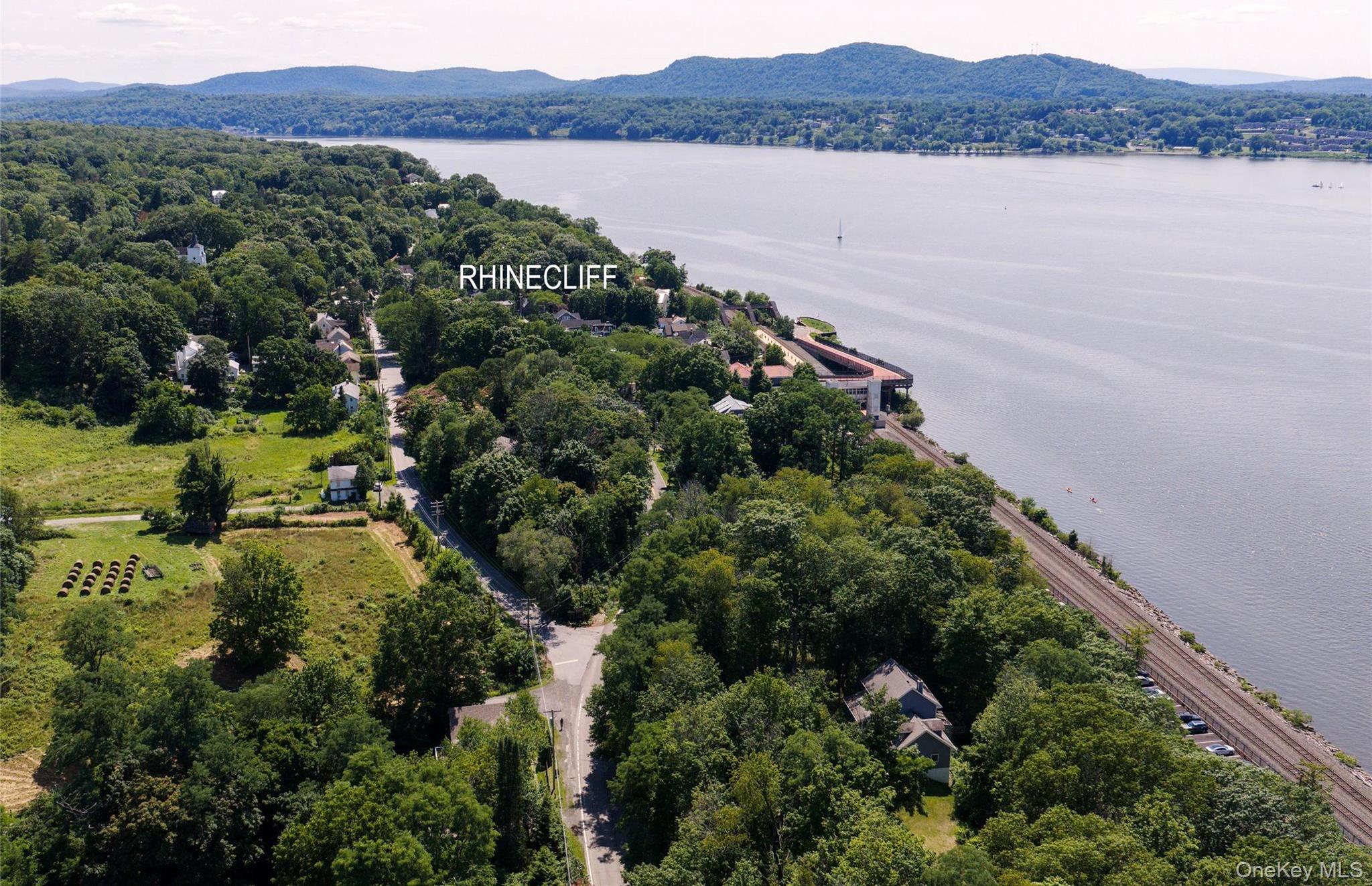 Single Family Rhinecliff Road  Dutchess County, NY 12572, MLS-1030245-34