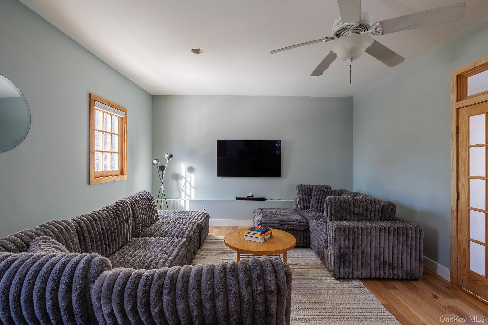 Single Family Rhinecliff Road  Dutchess County, NY 12572, MLS-1030248-28