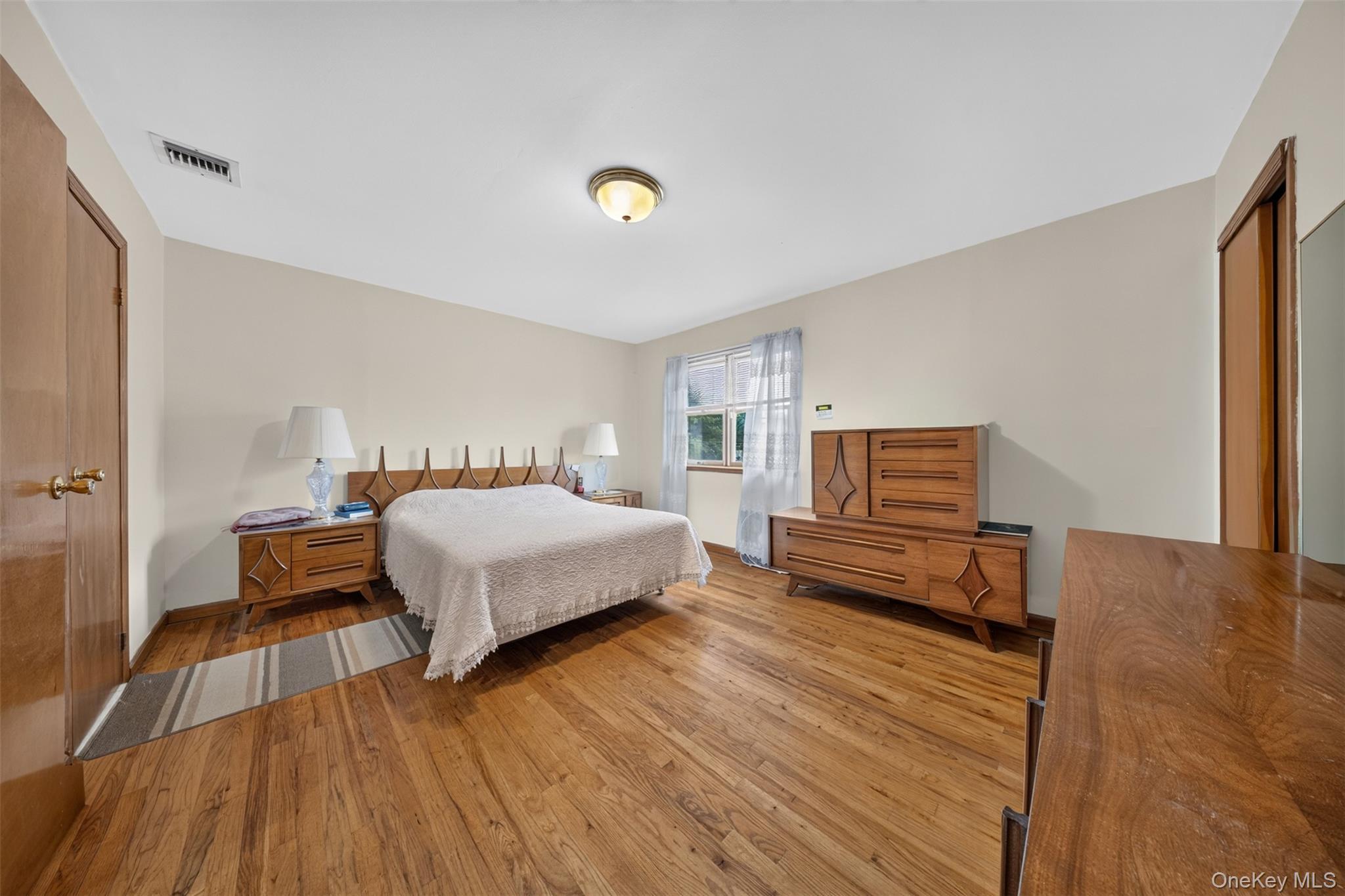 Single Family 63rd Avenue  Queens, NY 11367, MLS-1030257-12
