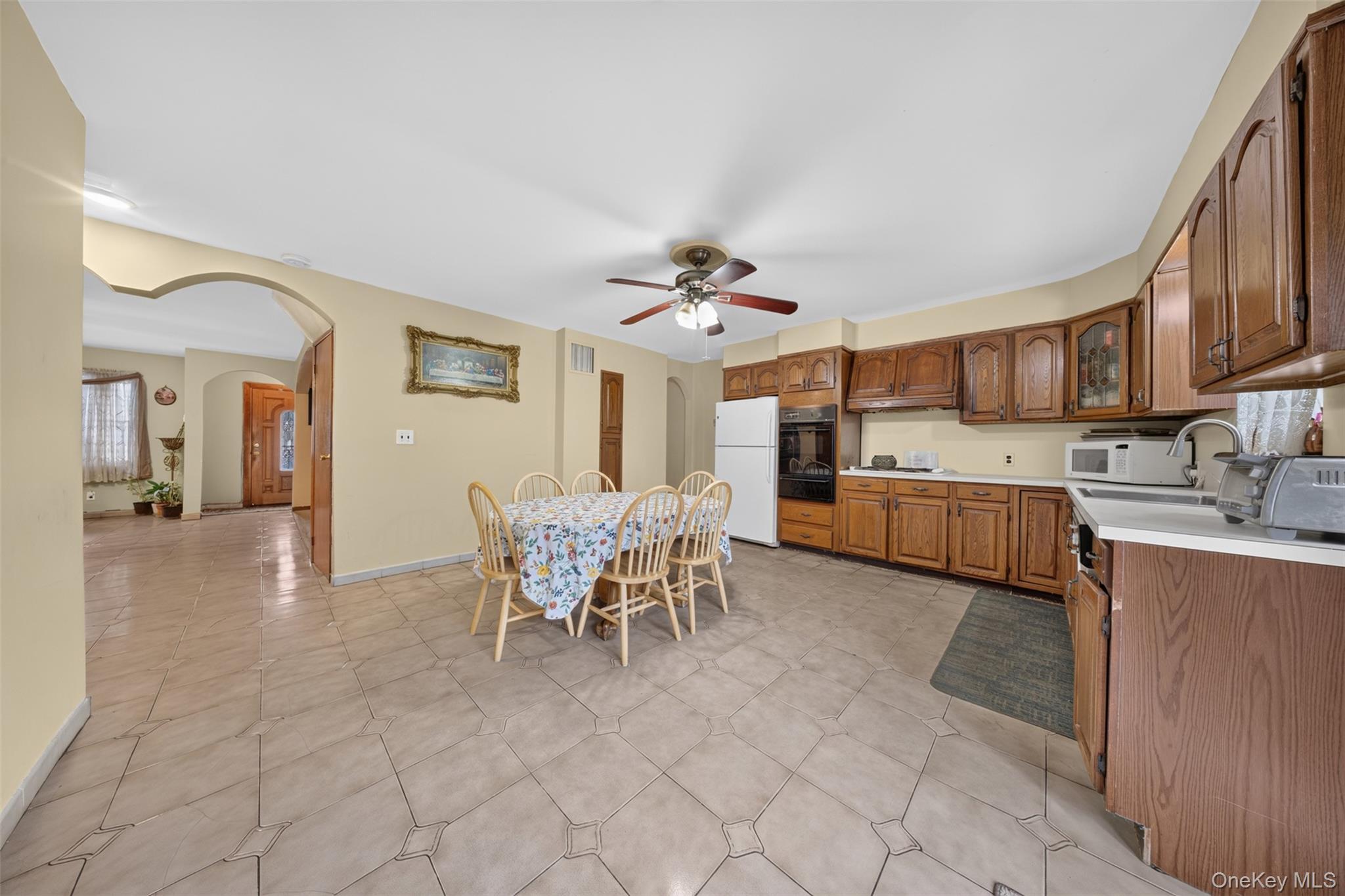 Single Family 63rd Avenue  Queens, NY 11367, MLS-1030257-7
