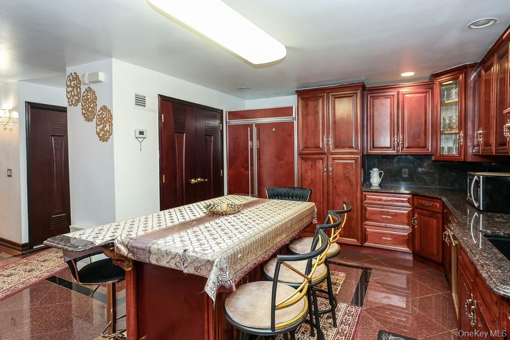 Single Family 79th Avenue Queens, NY 11004, MLS-1030270-12
