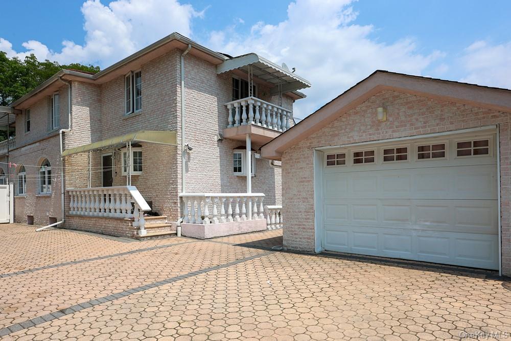 Single Family 79th Avenue Queens, NY 11004, MLS-1030270-35