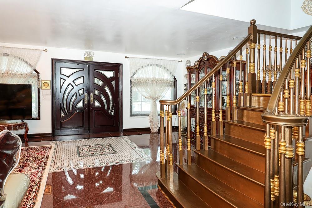 Single Family 79th Avenue Queens, NY 11004, MLS-1030270-5