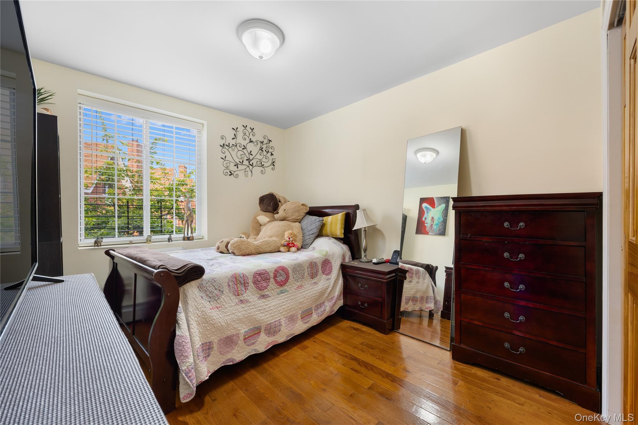 Single Family 183rd Street Queens, NY 11365, MLS-1030287-12