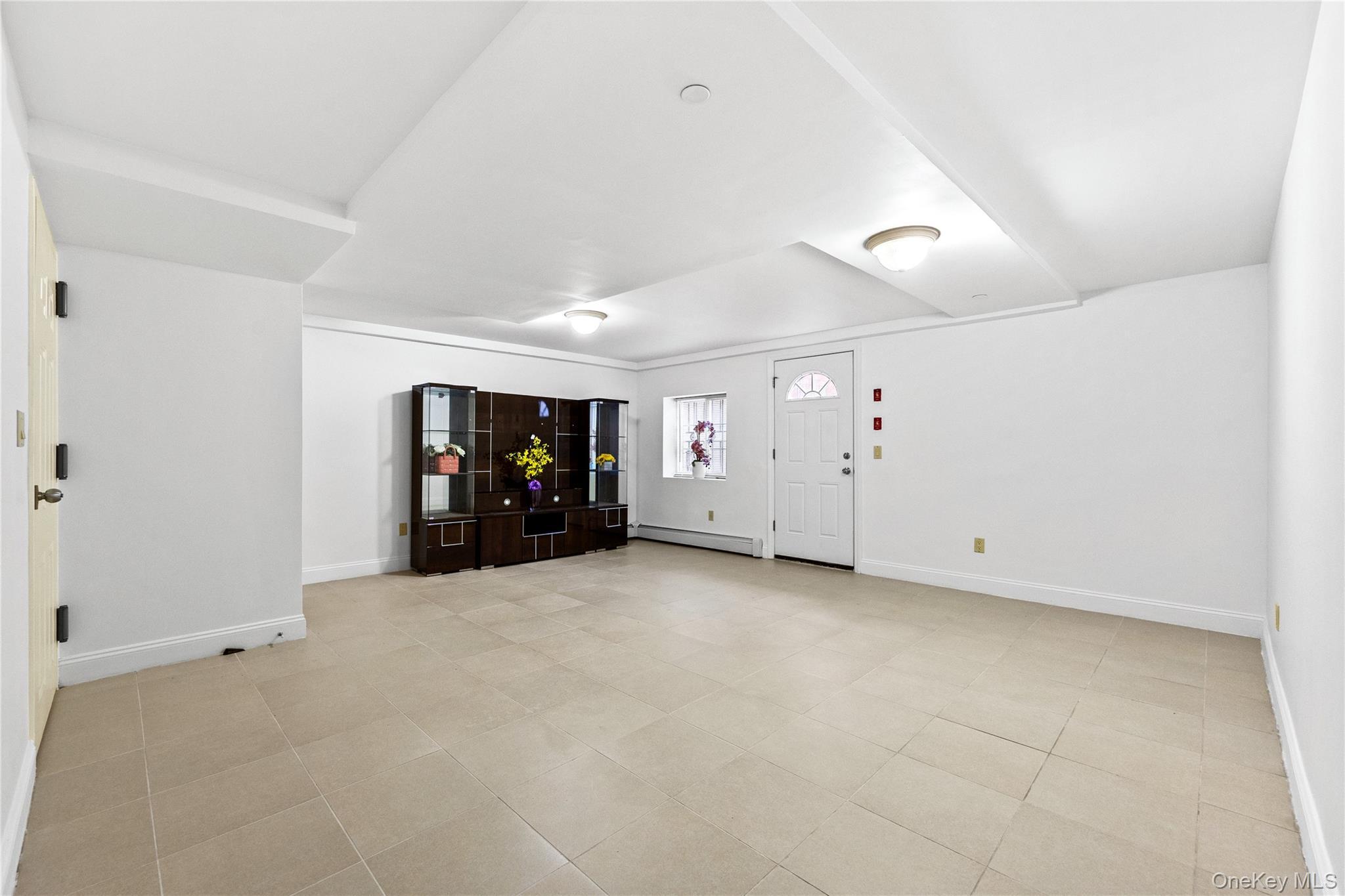 Single Family 183rd Street Queens, NY 11365, MLS-1030287-35
