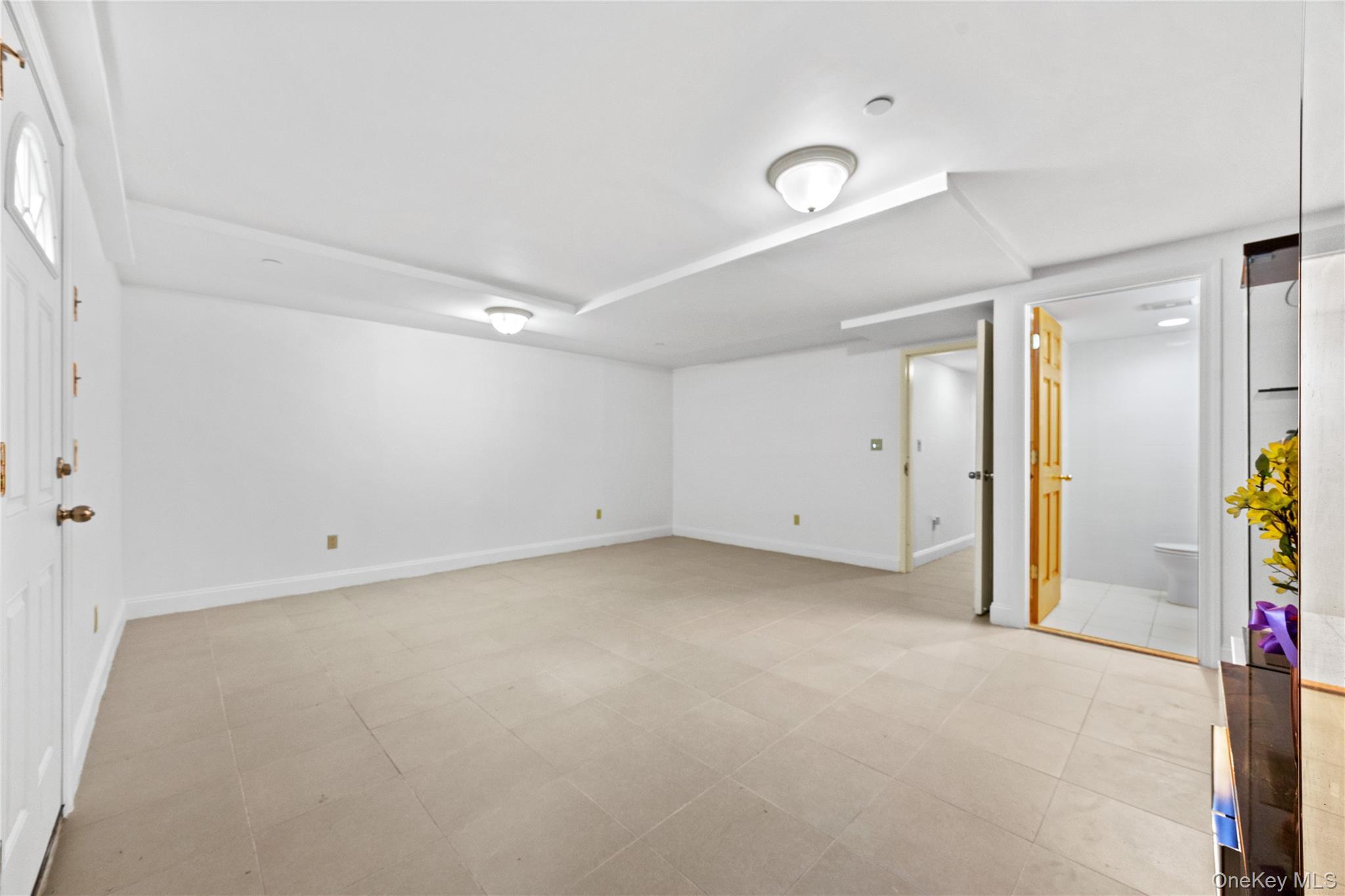 Single Family 183rd Street Queens, NY 11365, MLS-1030287-37