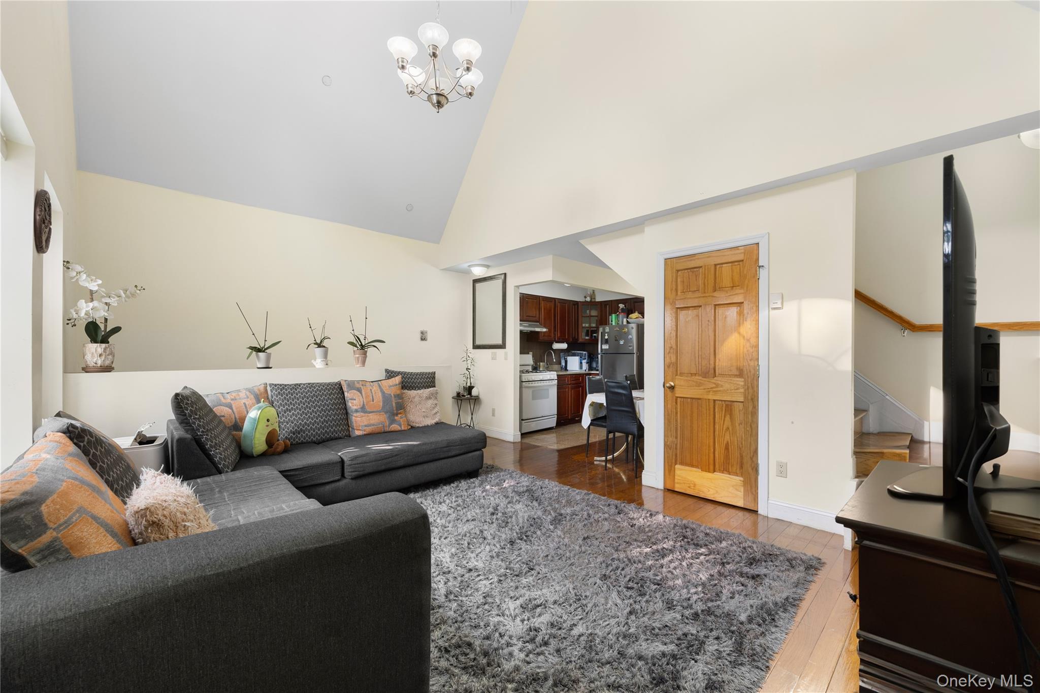 Single Family 183rd Street Queens, NY 11365, MLS-1030287-6