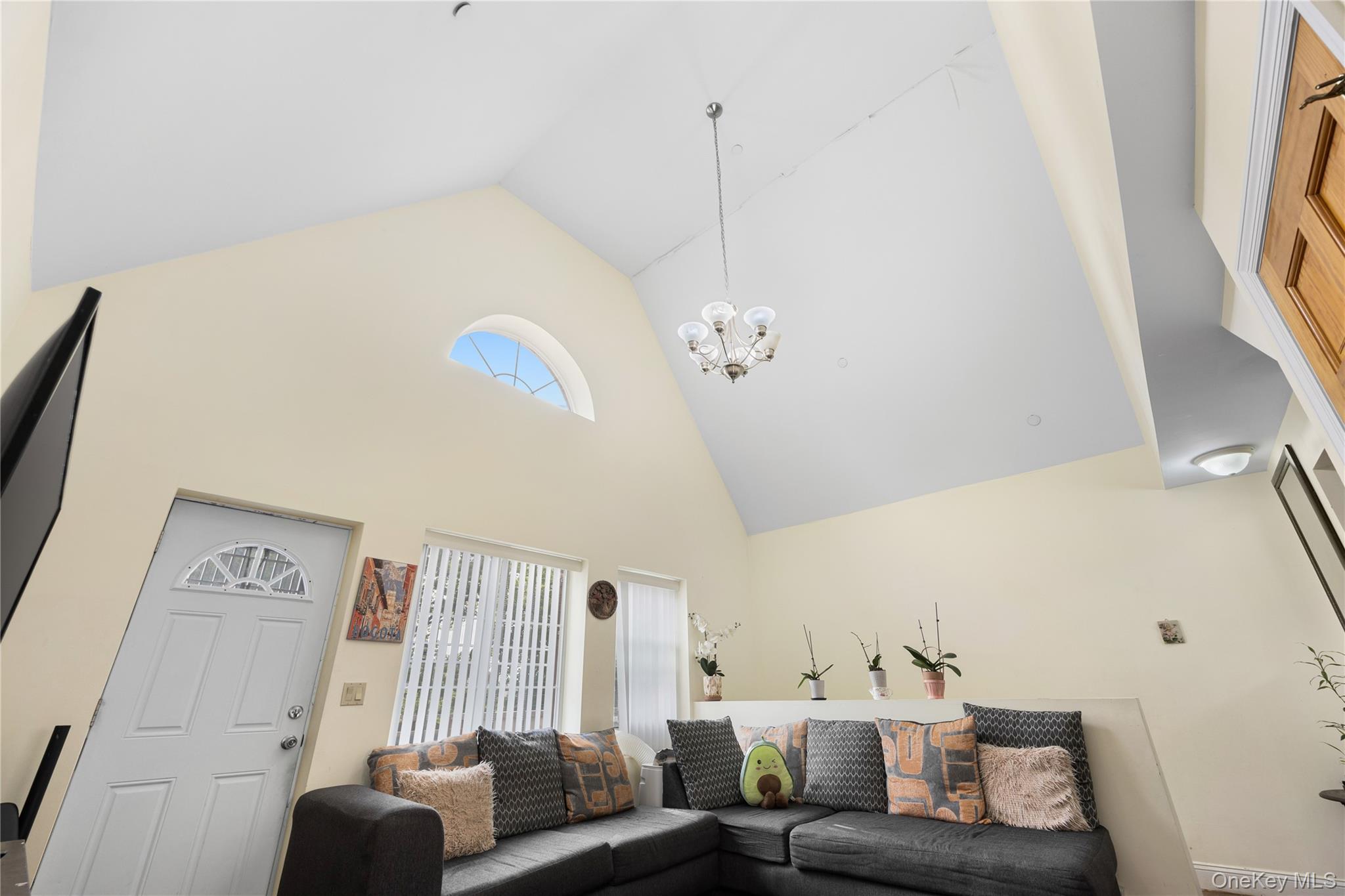 Single Family 183rd Street Queens, NY 11365, MLS-1030287-7