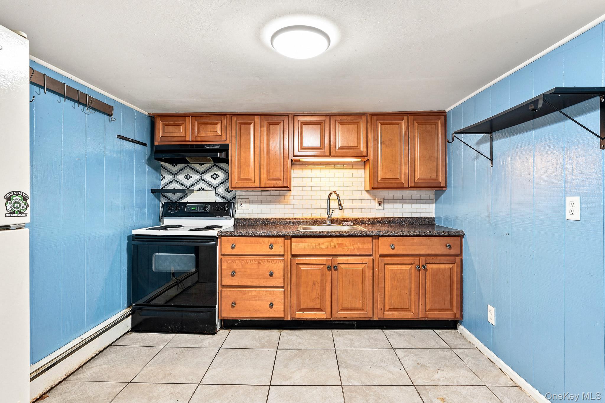 Single Family E Main Street  Orange County, NY 12586, MLS-1030293-8