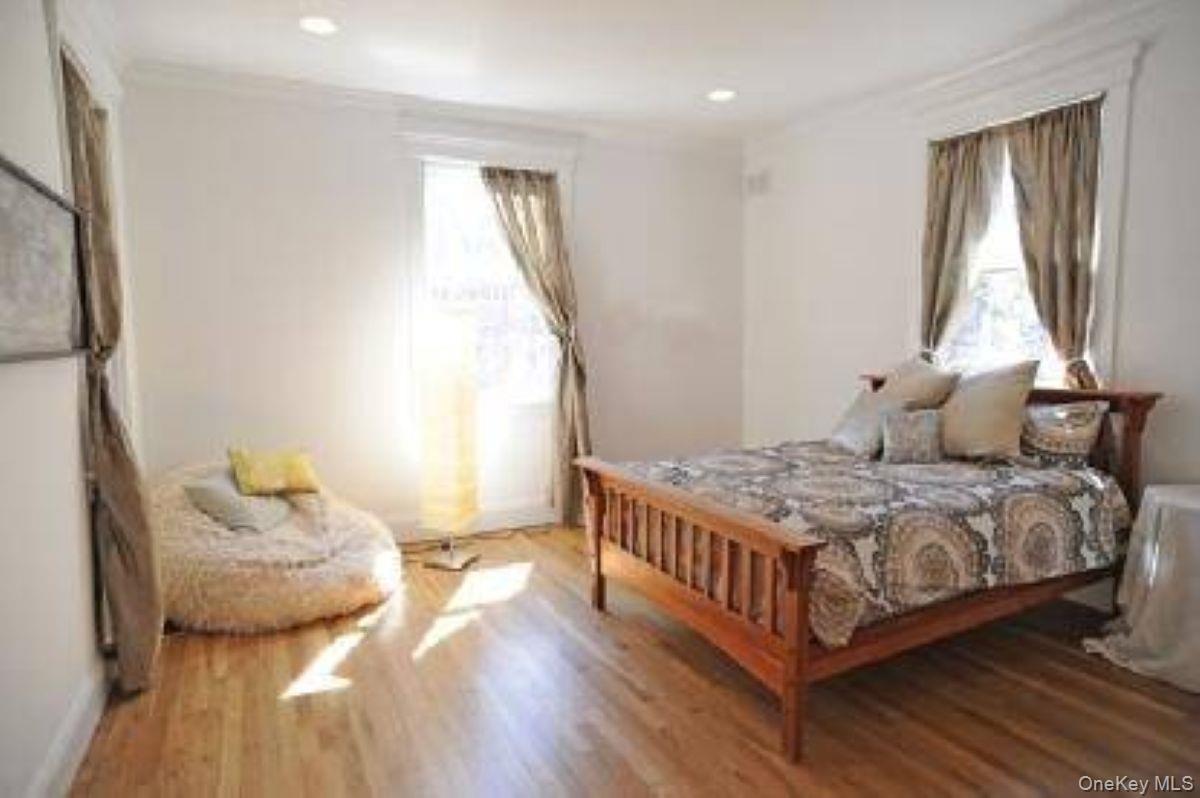 Single Family Merchants Path  Suffolk County, NY 11962, MLS-1030309-13