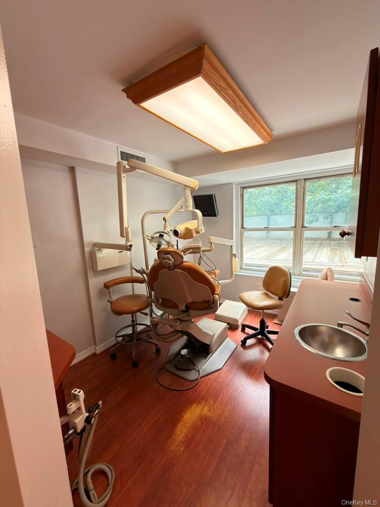 Apartment W 68th Street Manhattan, NY 10023, MLS-1030328-10