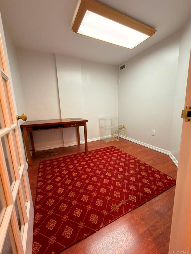Apartment W 68th Street Manhattan, NY 10023, MLS-1030328-12