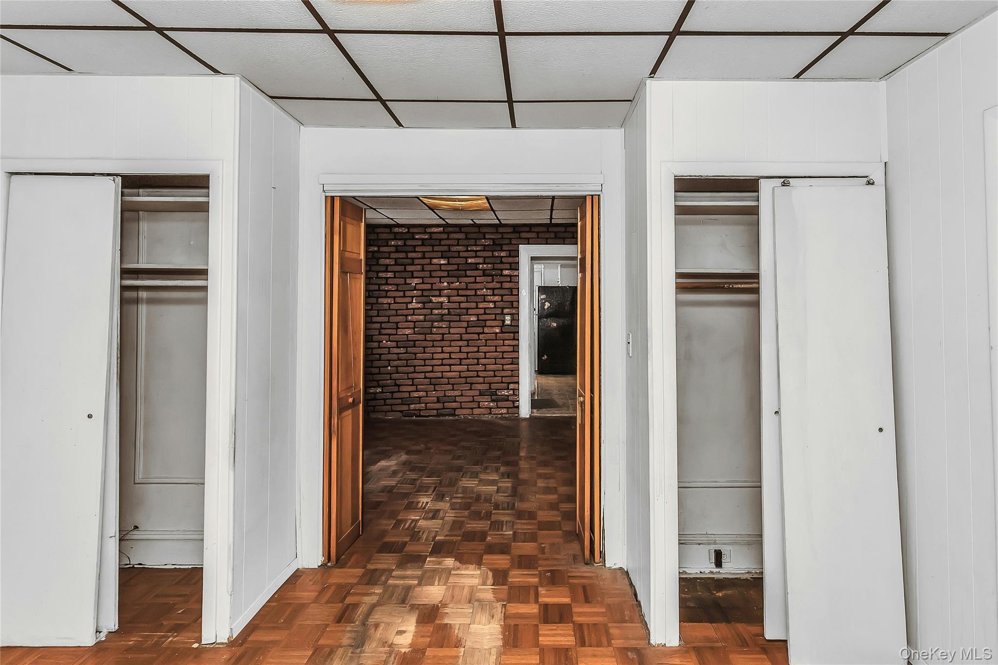 Single Family 37th Drive Queens, NY 11368, MLS-1030364-19