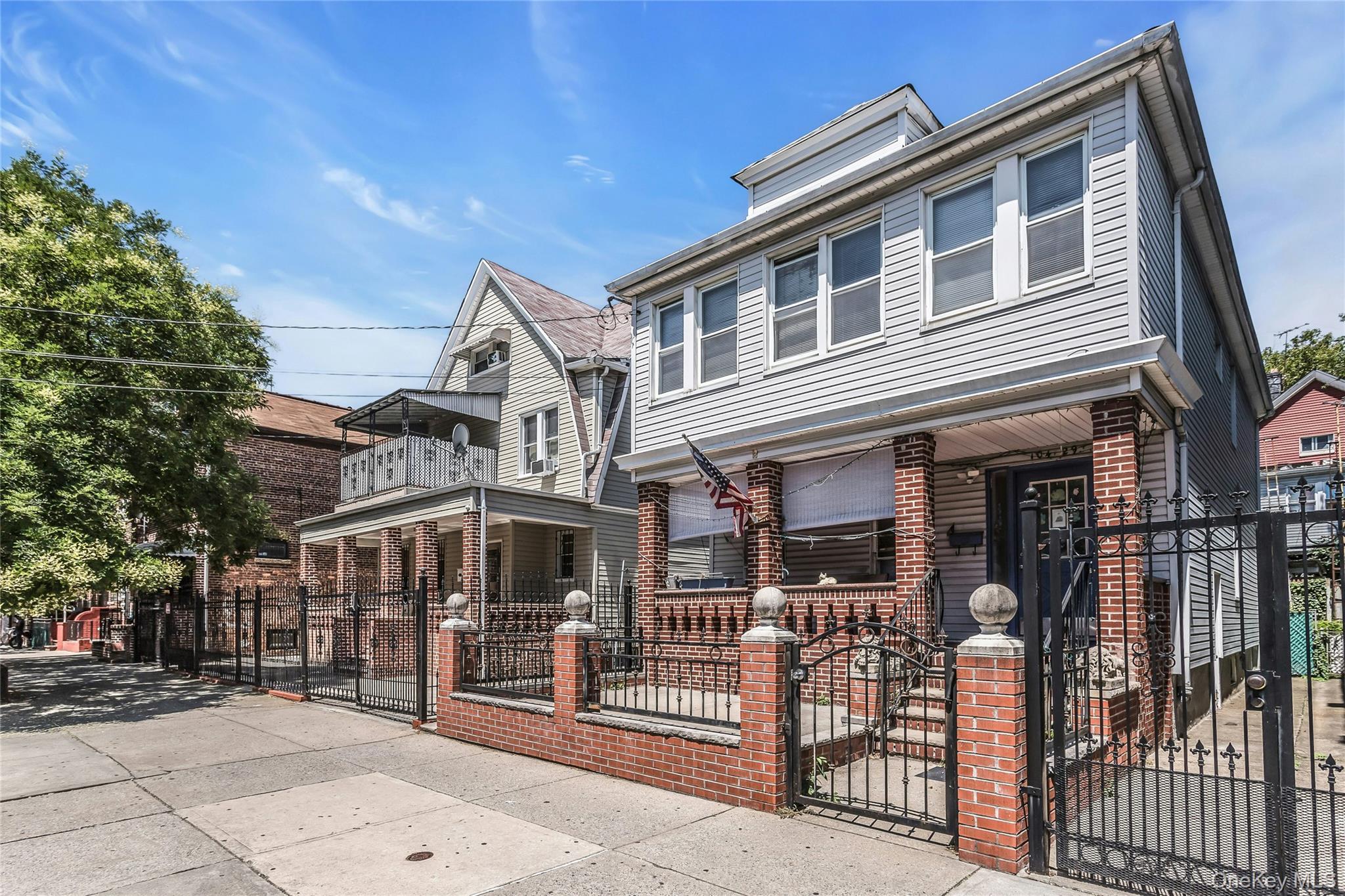 Single Family 37th Drive Queens, NY 11368, MLS-1030364-3