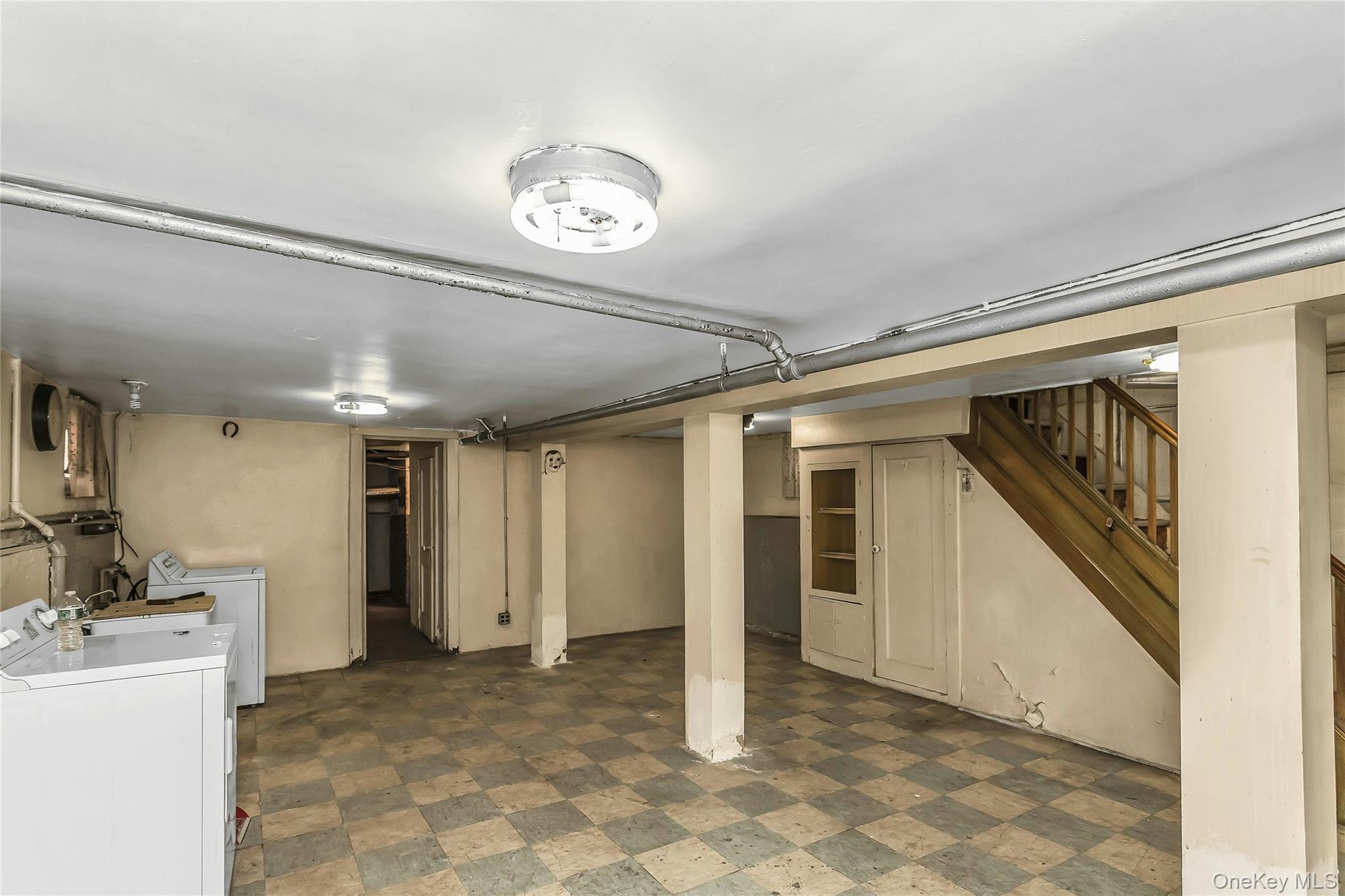 Single Family 37th Drive Queens, NY 11368, MLS-1030364-35