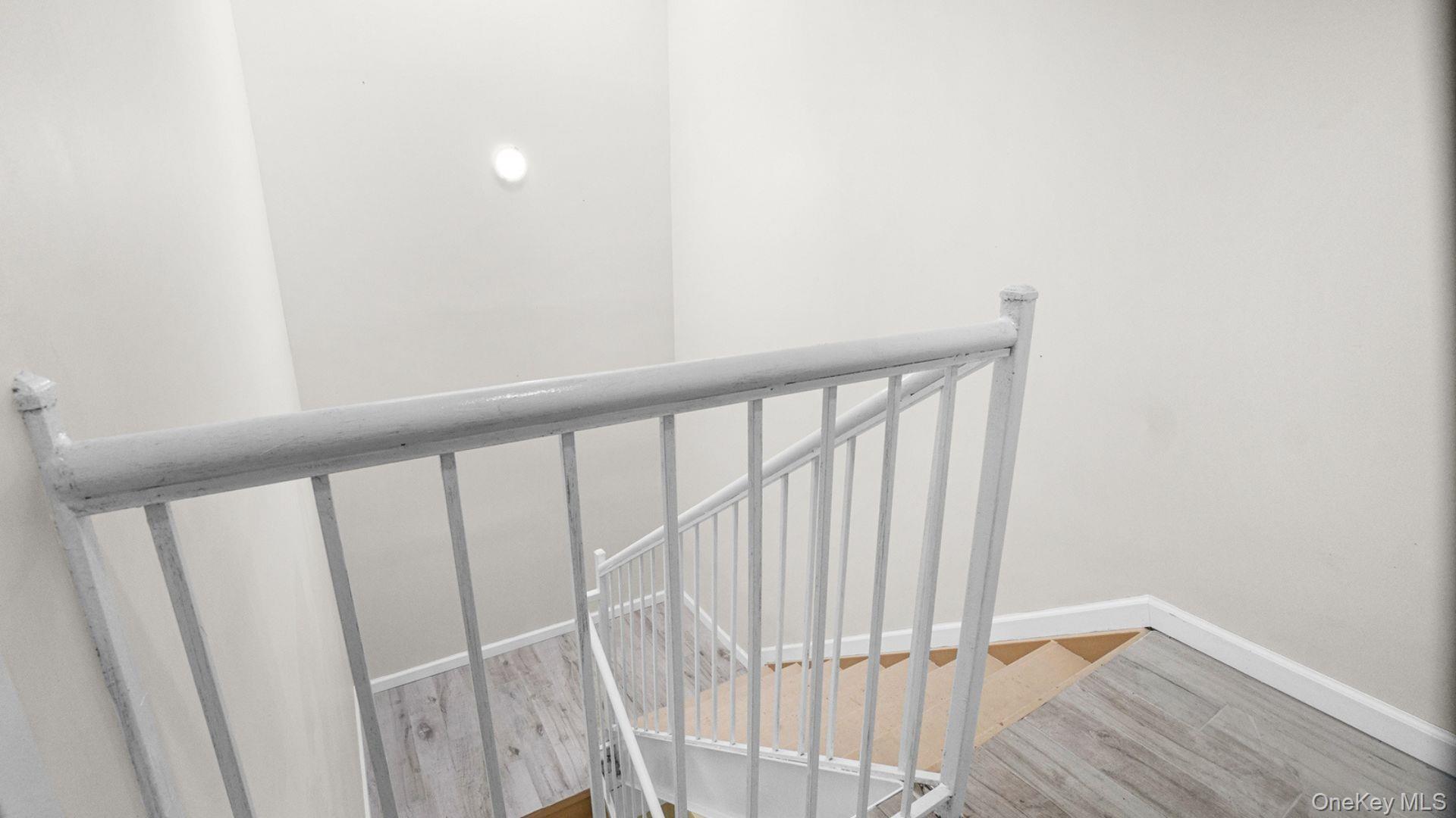 Single Family Van Nest Bronx, NY 10460, MLS-1030380-10