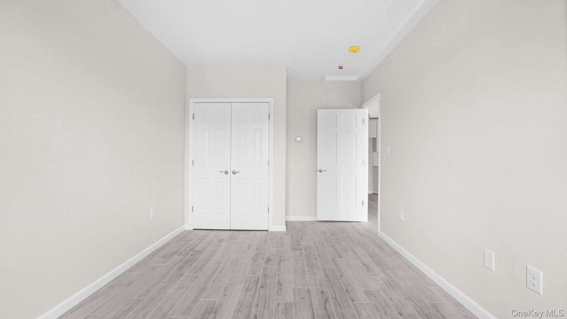 Single Family Van Nest Bronx, NY 10460, MLS-1030380-16
