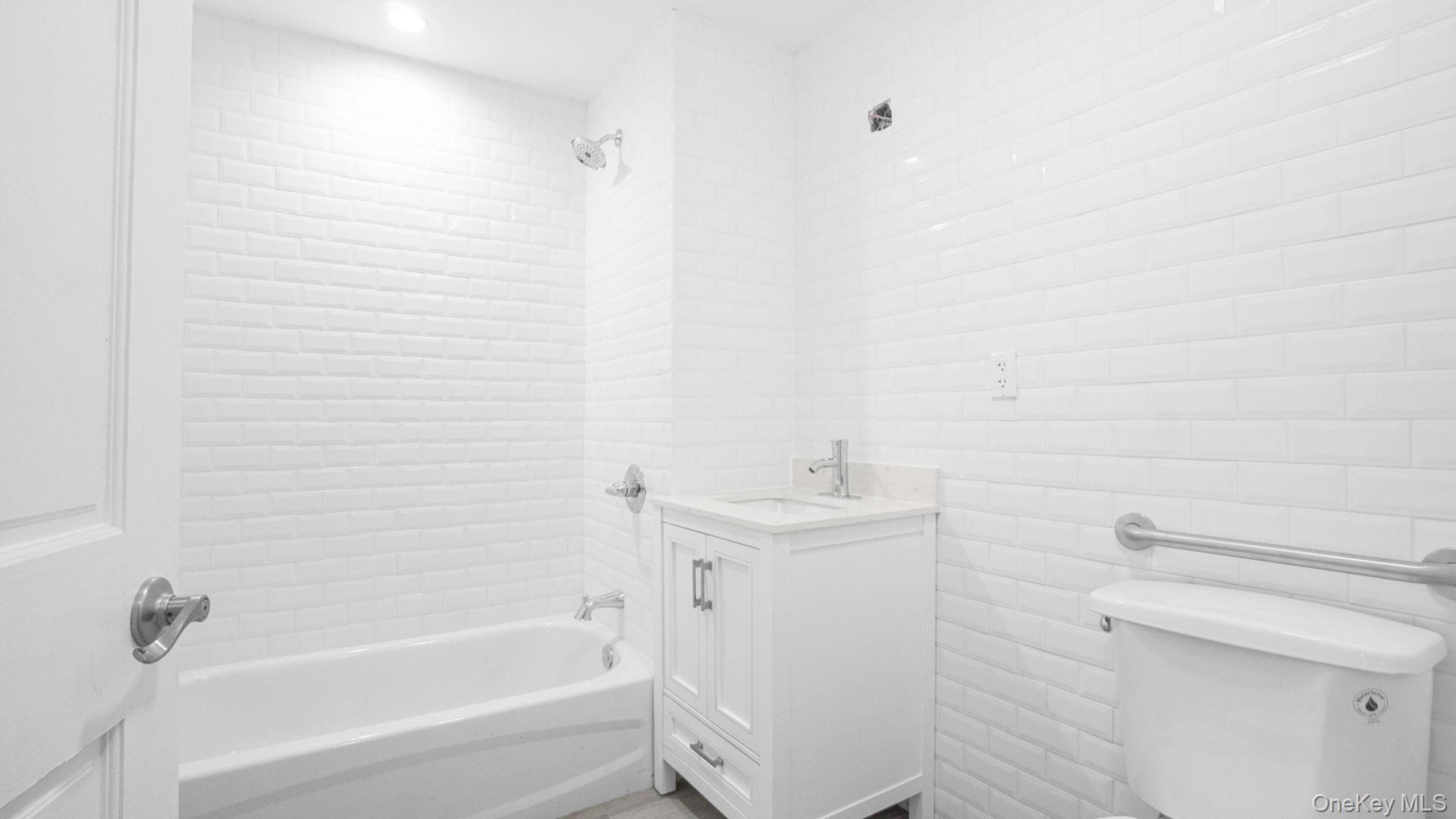Single Family Van Nest Bronx, NY 10460, MLS-1030380-19