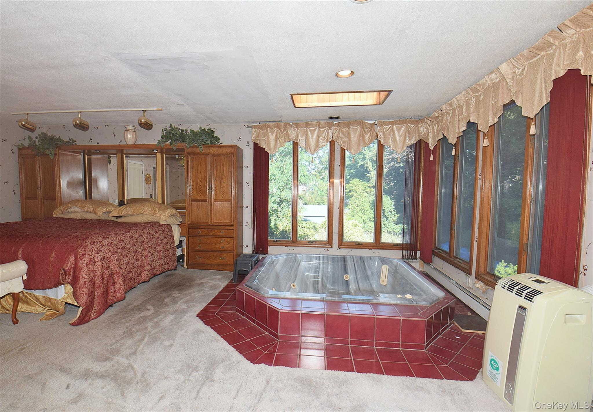Single Family Ivy Hill Drive  Suffolk County, NY 11787, MLS-1030391-12