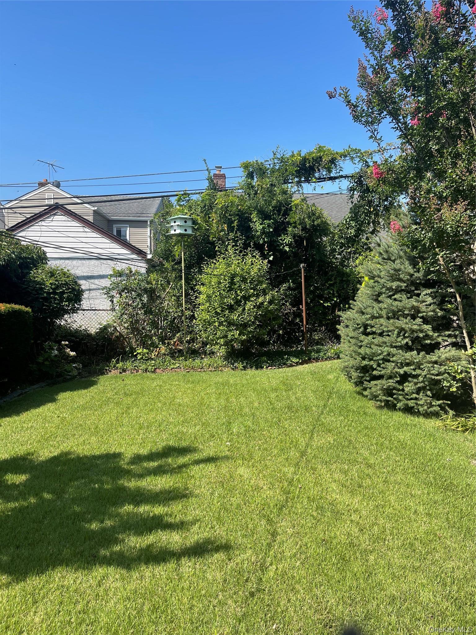 Single Family 221st Place Queens, NY 11427, MLS-1030411-15
