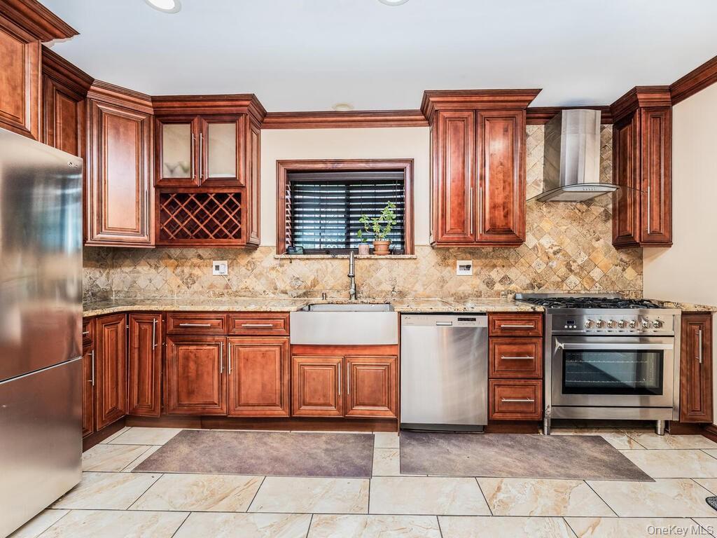 Single Family W 179th Street Bronx, NY 10453, MLS-1030414-11