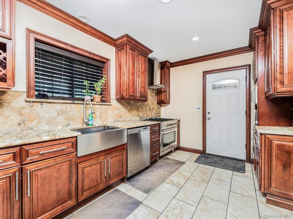 Single Family W 179th Street Bronx, NY 10453, MLS-1030414-12