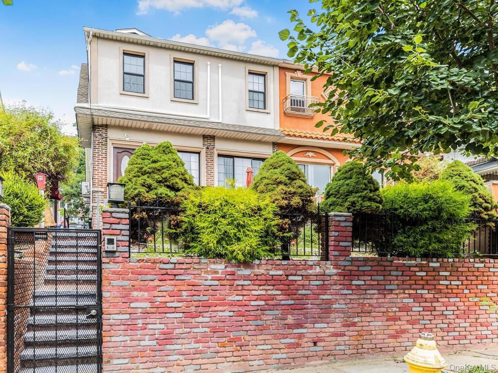 Single Family W 179th Street Bronx, NY 10453, MLS-1030414-2