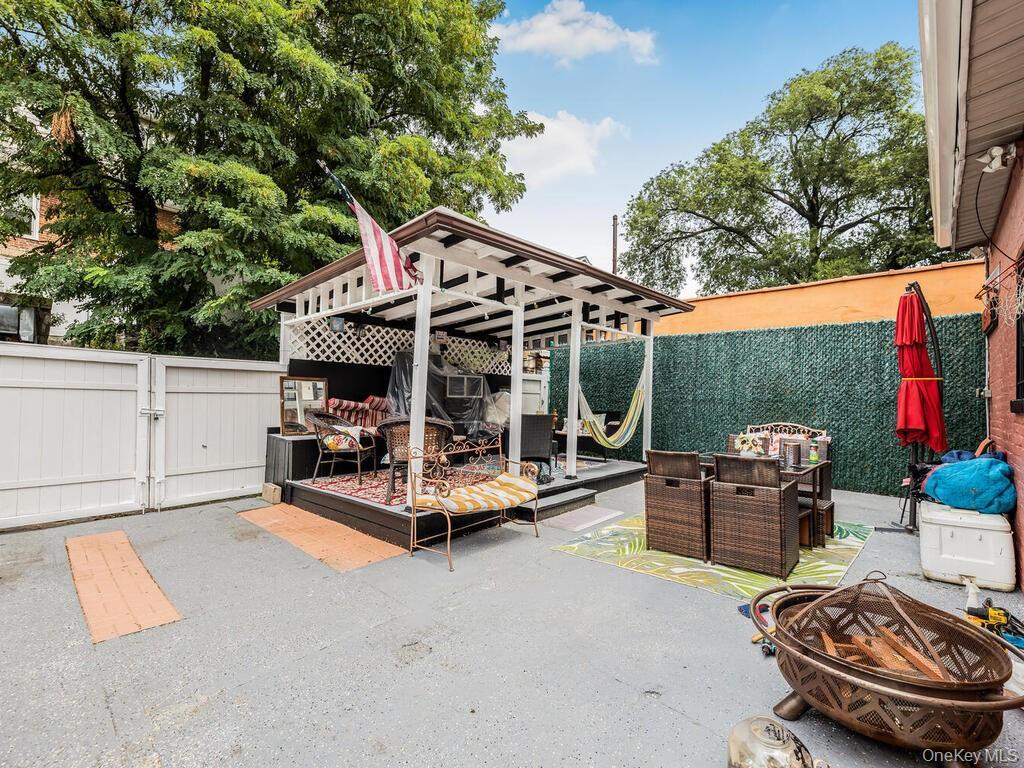 Single Family W 179th Street Bronx, NY 10453, MLS-1030414-33