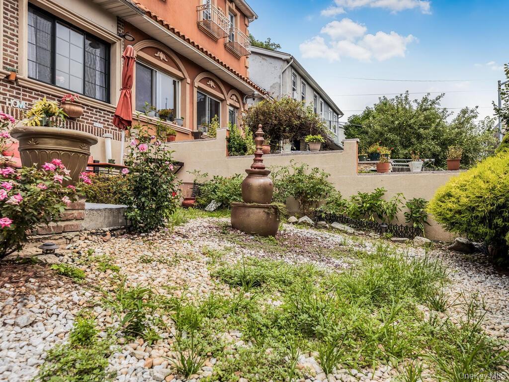 Single Family W 179th Street Bronx, NY 10453, MLS-1030414-35