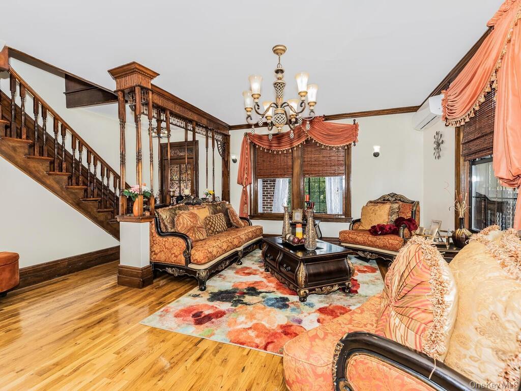 Single Family W 179th Street Bronx, NY 10453, MLS-1030414-5