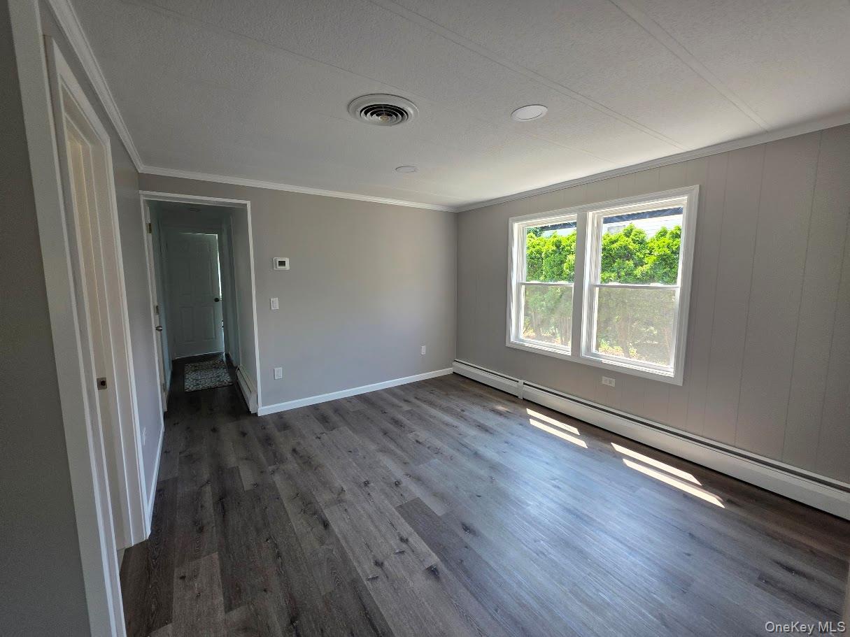 Single Family Fanning Boulevard Suffolk County, NY 11901, MLS-1030425-13