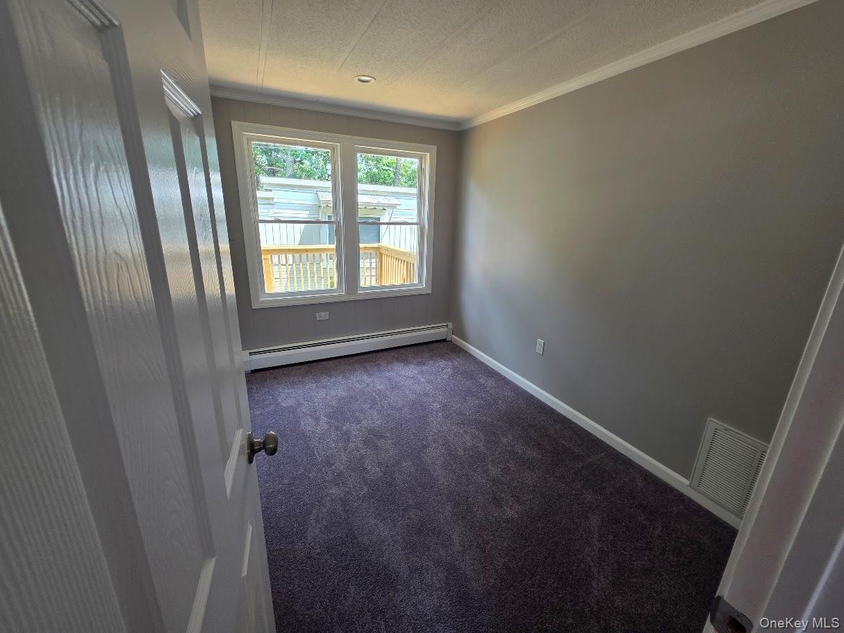 Single Family Fanning Boulevard Suffolk County, NY 11901, MLS-1030425-22