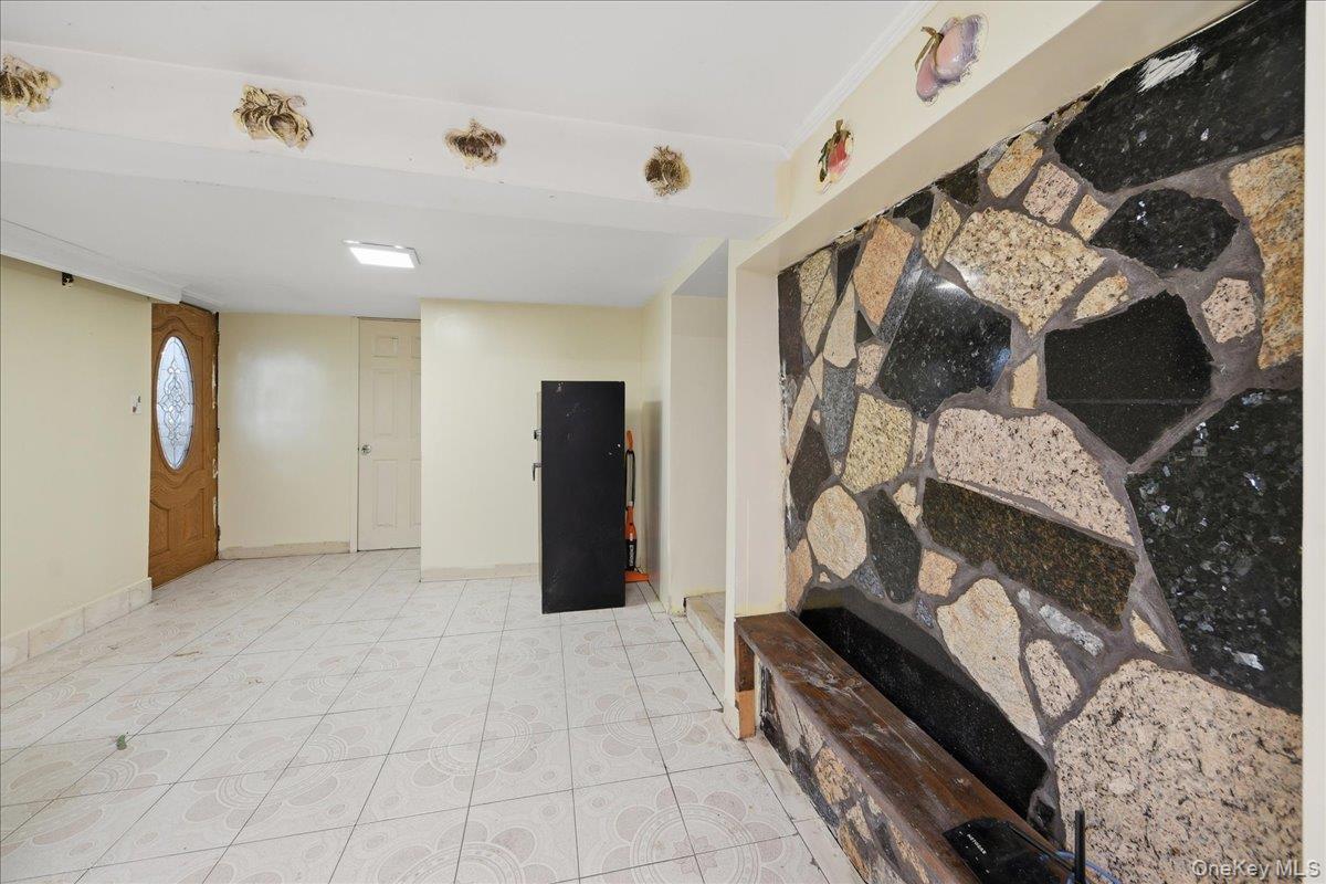 Single Family Drew Street Brooklyn, NY 11208, MLS-1030432-17