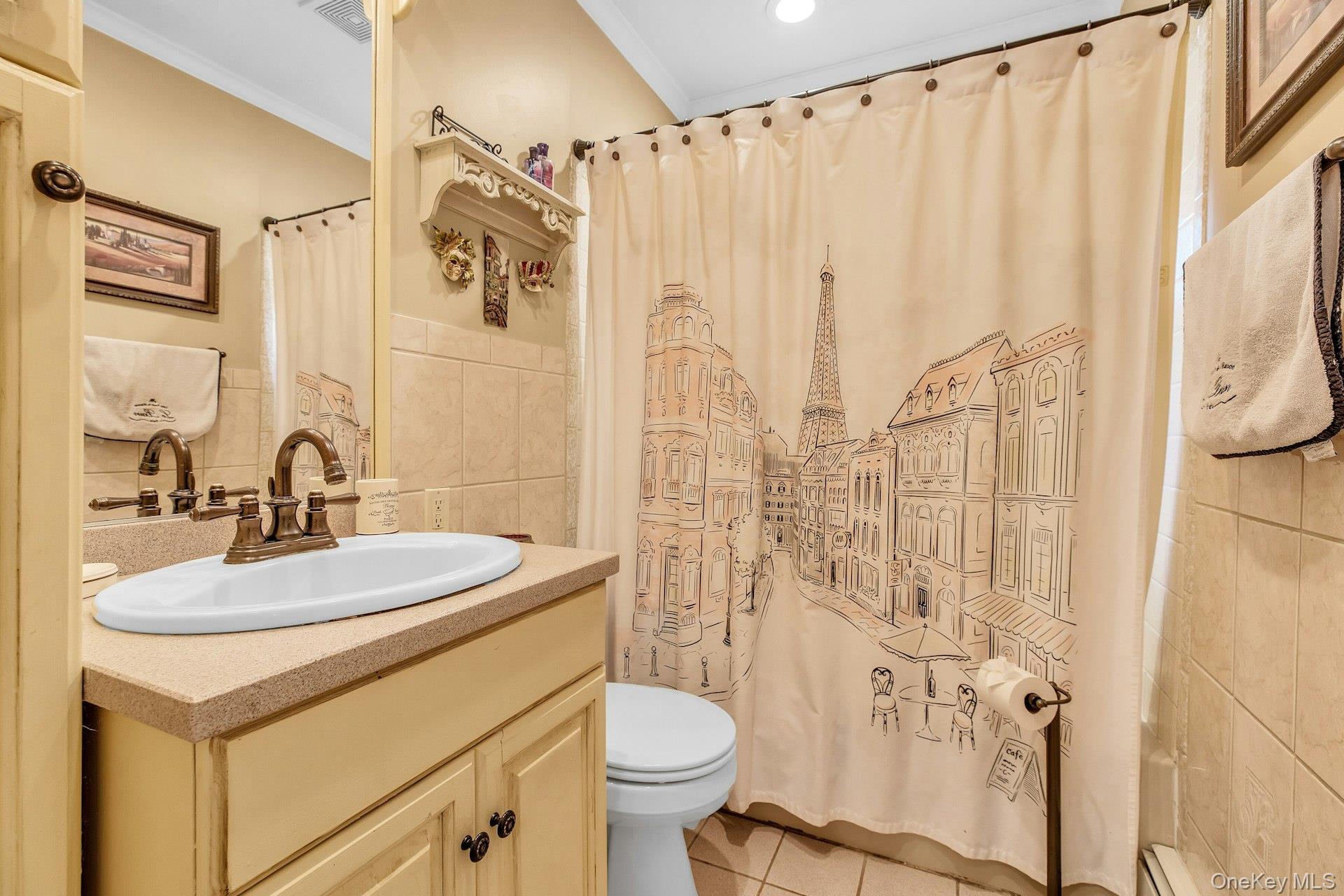 Single Family Betsy Drive Suffolk County, NY 11796, MLS-1030449-13