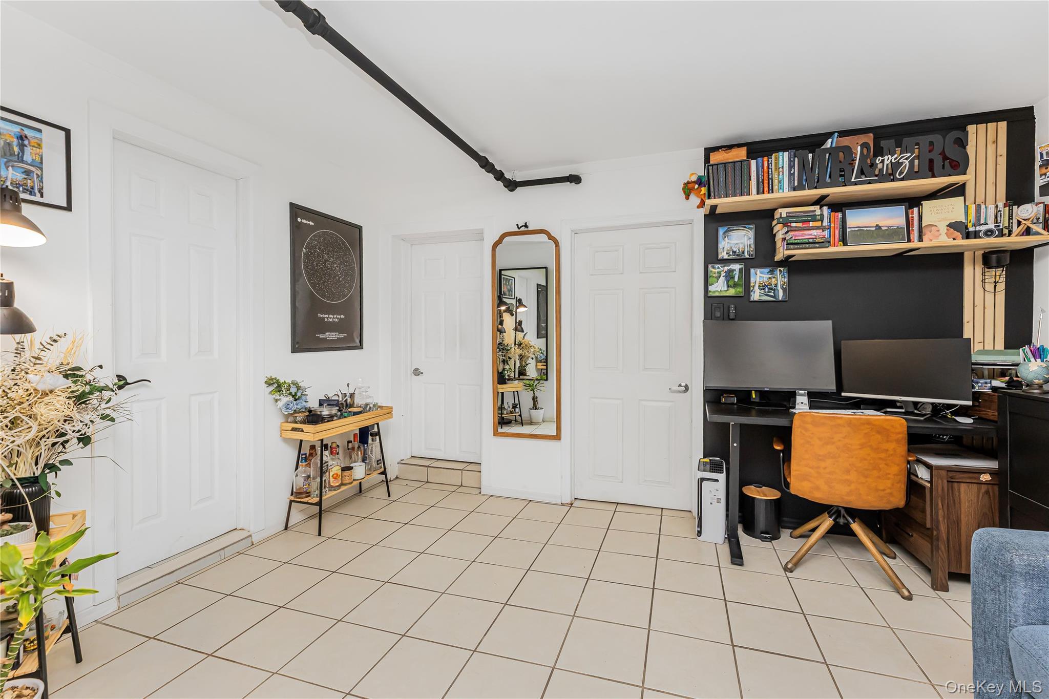 Single Family Calhoun Avenue  Bronx, NY 10465, MLS-1030465-13