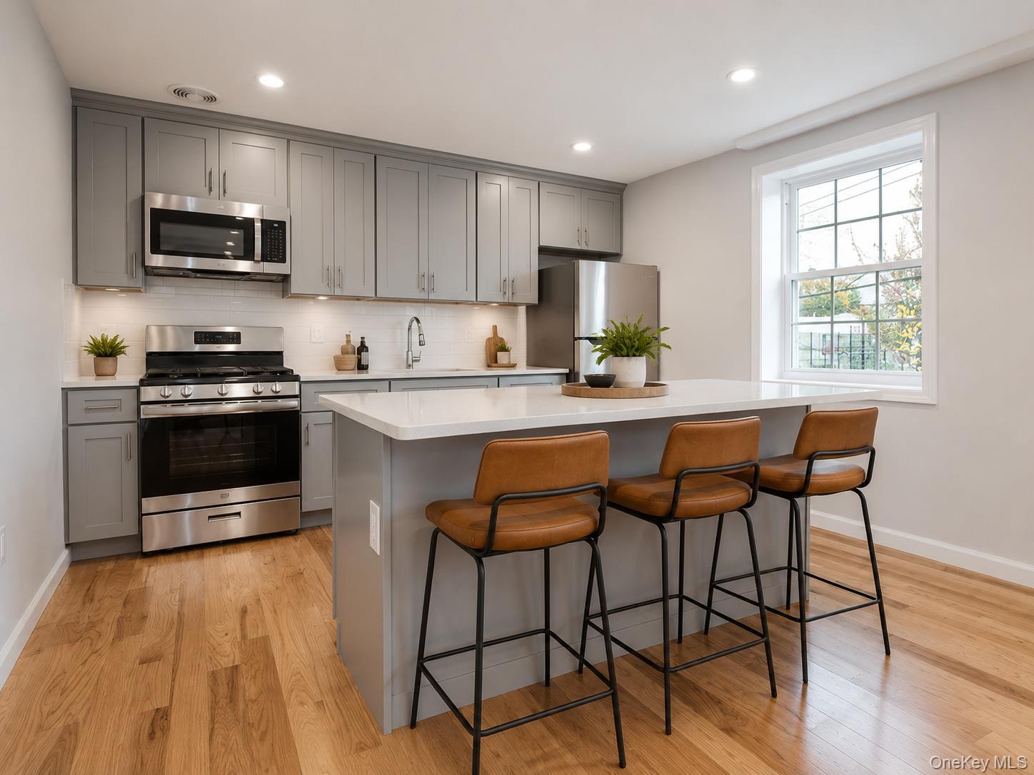 Single Family 70th Street Queens, NY 11385, MLS-1030467-23