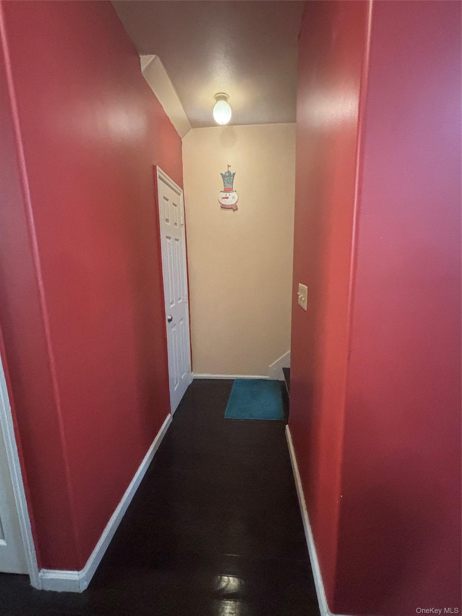 Single Family Commodore Circle W  Queens, NY 11692, MLS-1030502-10