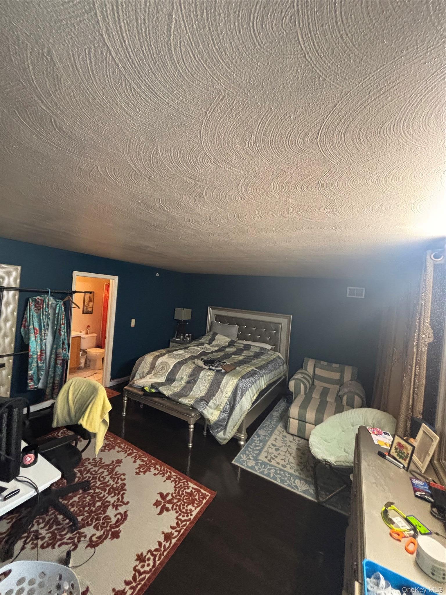 Single Family Commodore Circle W  Queens, NY 11692, MLS-1030502-20