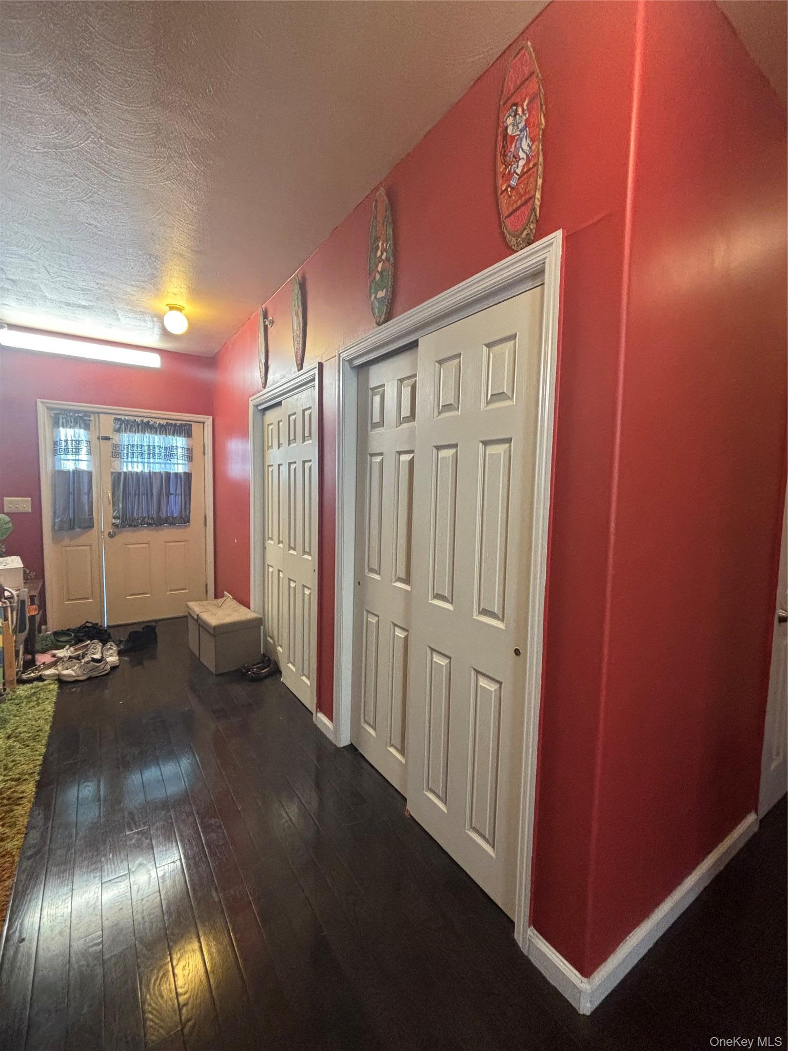 Single Family Commodore Circle W  Queens, NY 11692, MLS-1030502-8