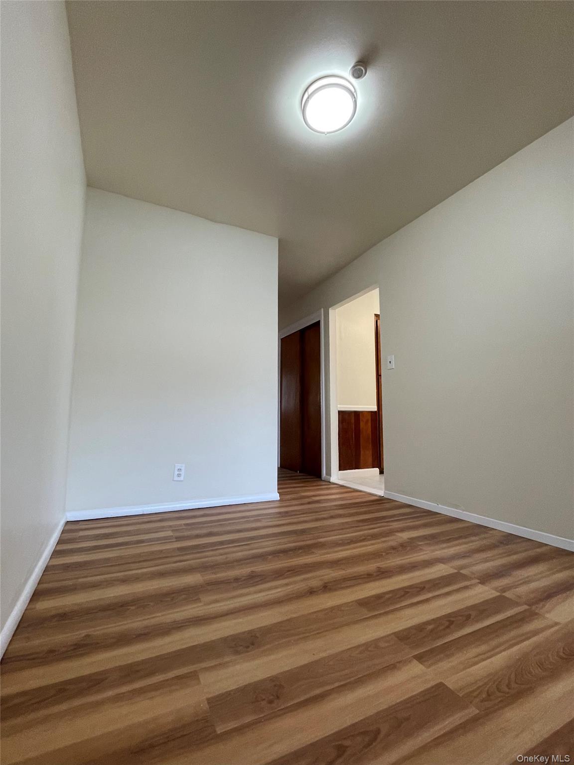 Apartment 76th Avenue  Queens, NY 11366, MLS-1030506-3