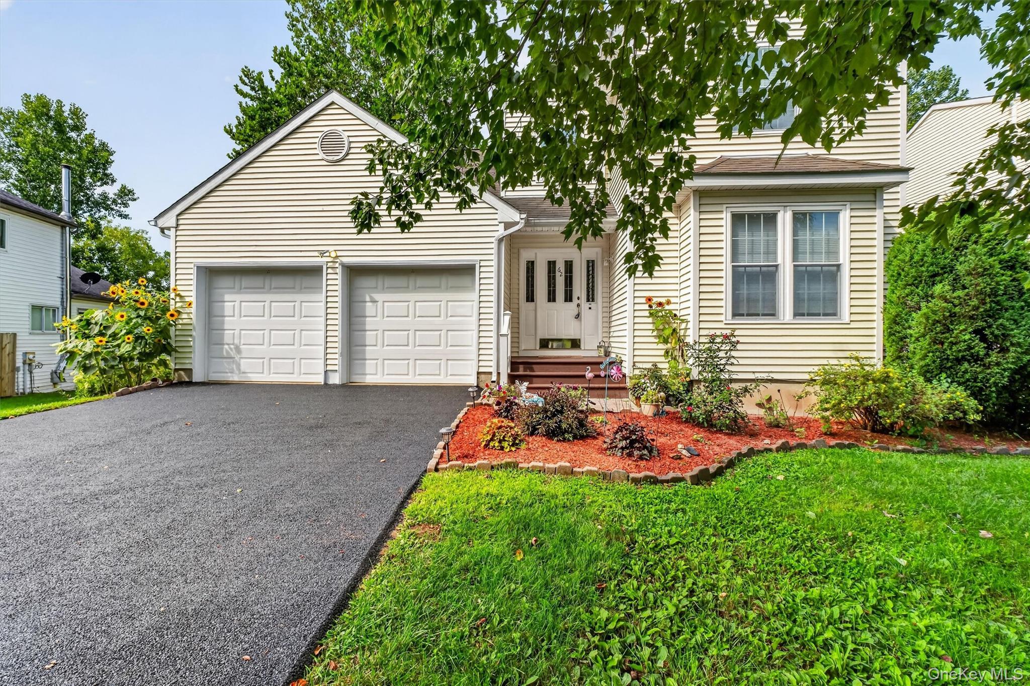 Single Family Meadowbrook Court Putnam County, NY 12563, MLS-1030520-2