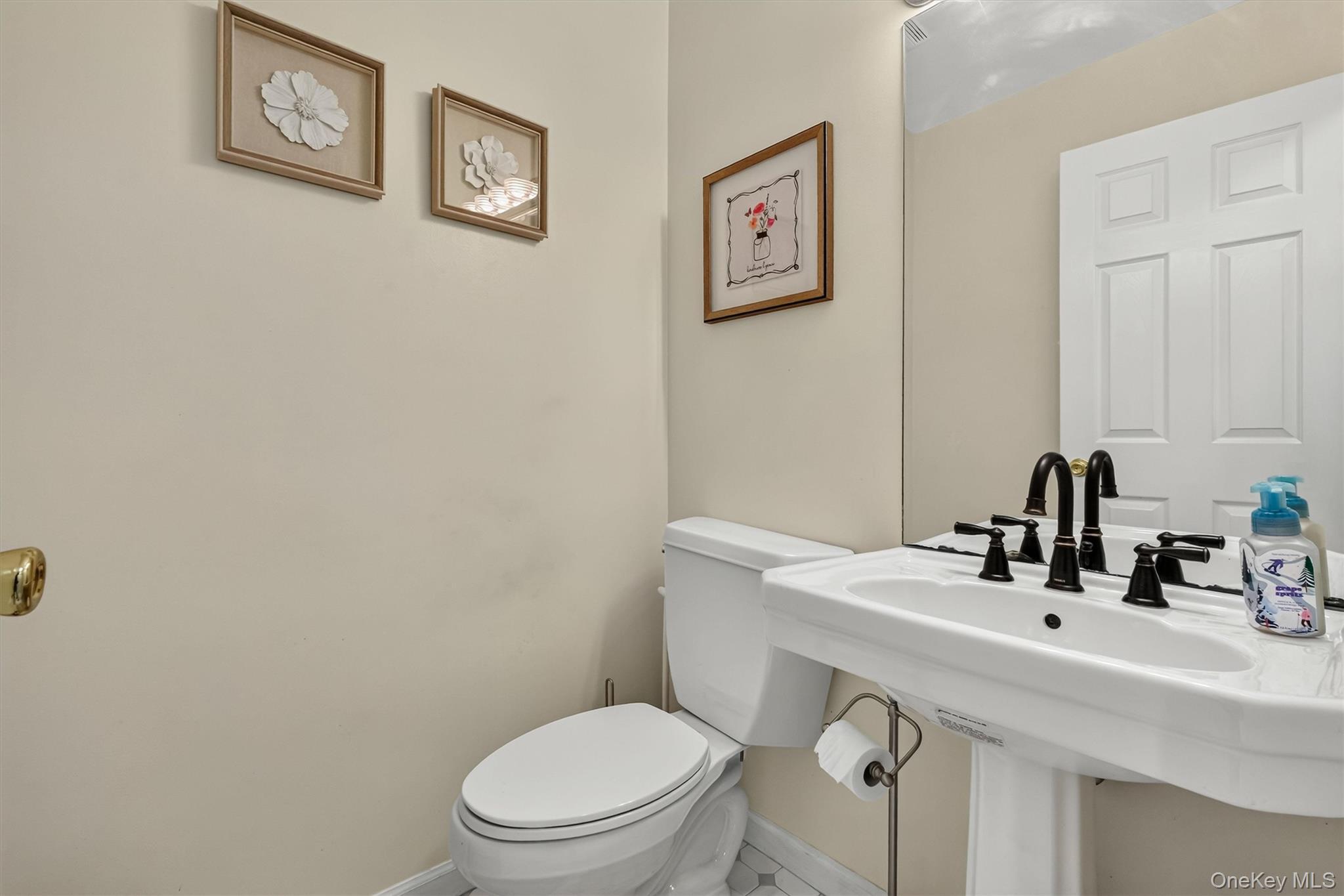 Single Family Meadowbrook Court Putnam County, NY 12563, MLS-1030520-22