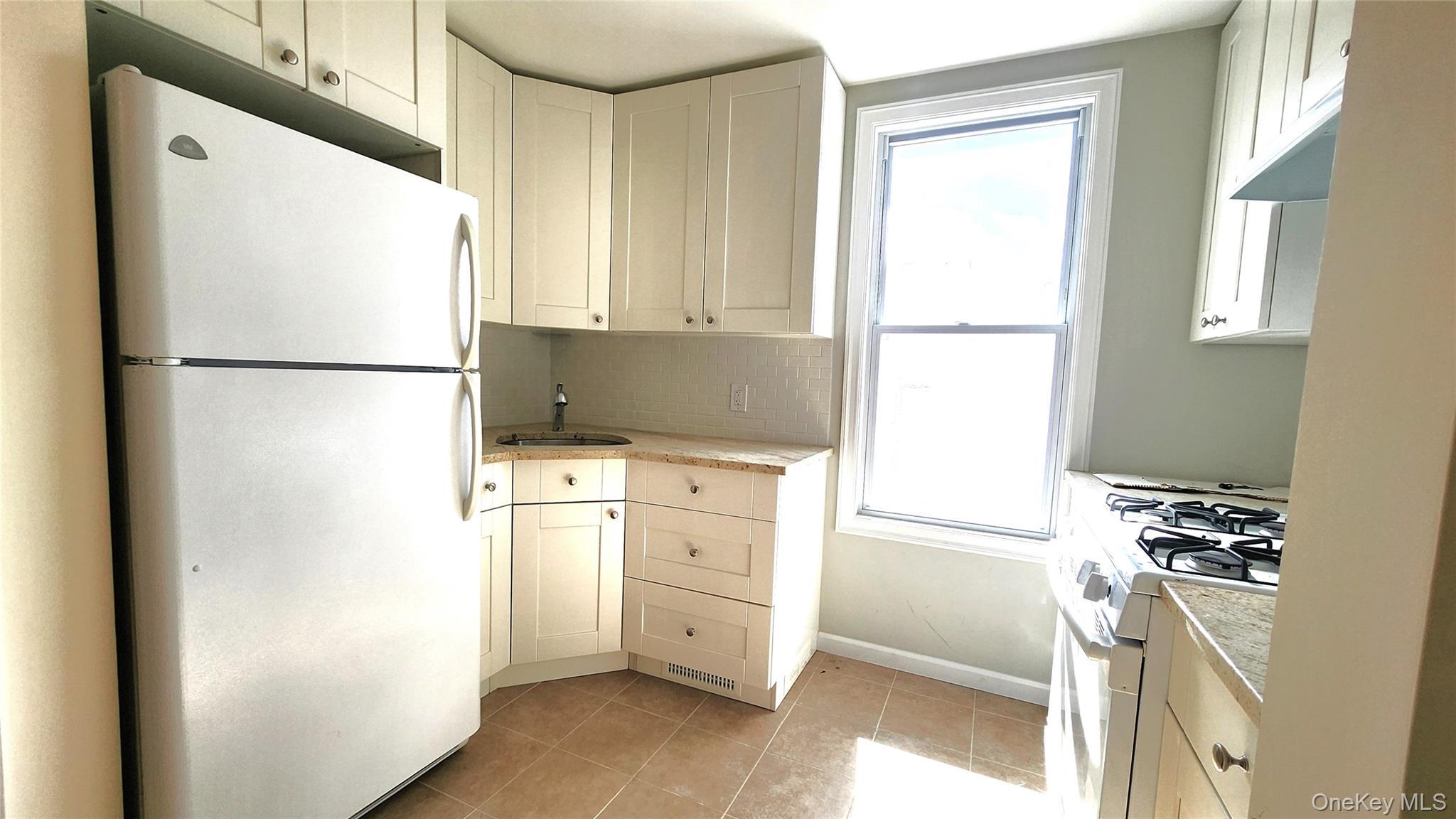 Single Family Herriot Street Westchester County, NY 10701, MLS-1030522-35